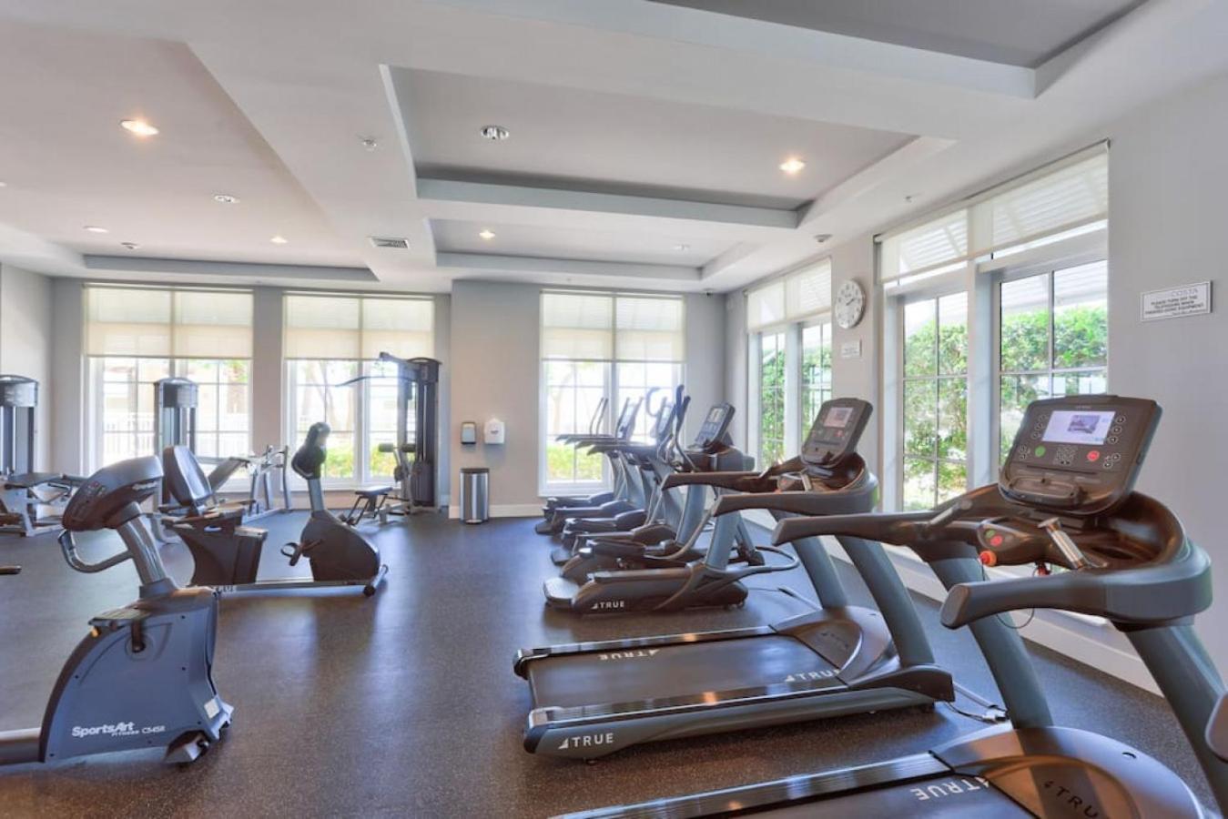 1Br Rooftop Pool-10 Min Walk To Beach 보인톤비치 외부 사진